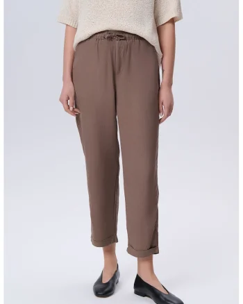 Pantaloni crop din amestec de in cu snur, Maro