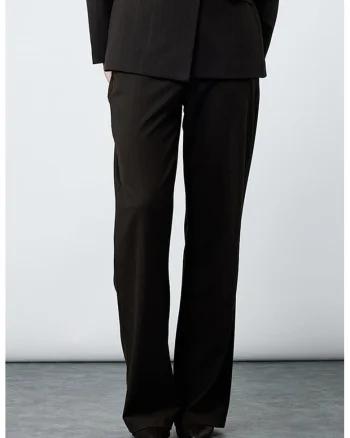 Pantaloni eleganti in dungi cu buzunare laterale, Maro inchis