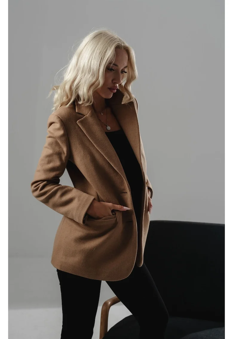 Sacou YVETTE, Maro camel