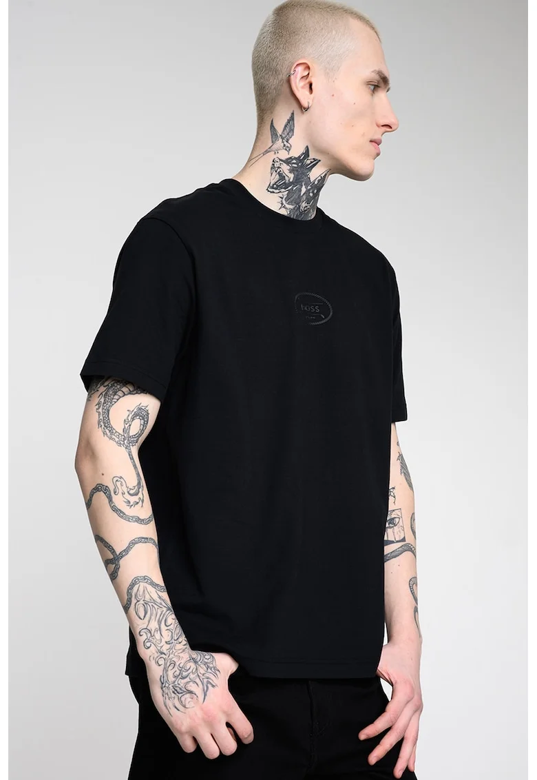 Tricou cu decolteu la baza gatului si logo discret, Negru