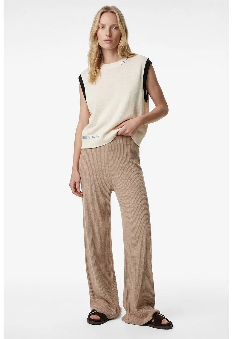 Pantaloni evazati tricotati, Maro deschis