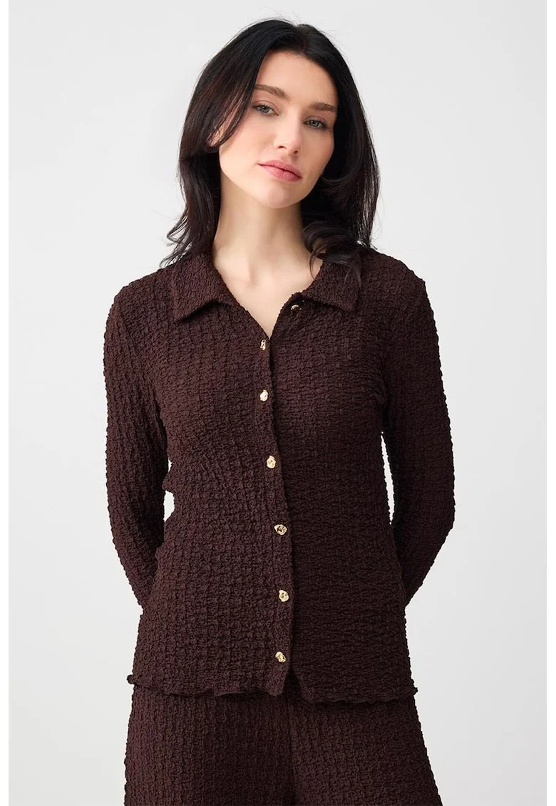 Camasa tricotata cu croiala slim-fit si model texturat, Maro inchis