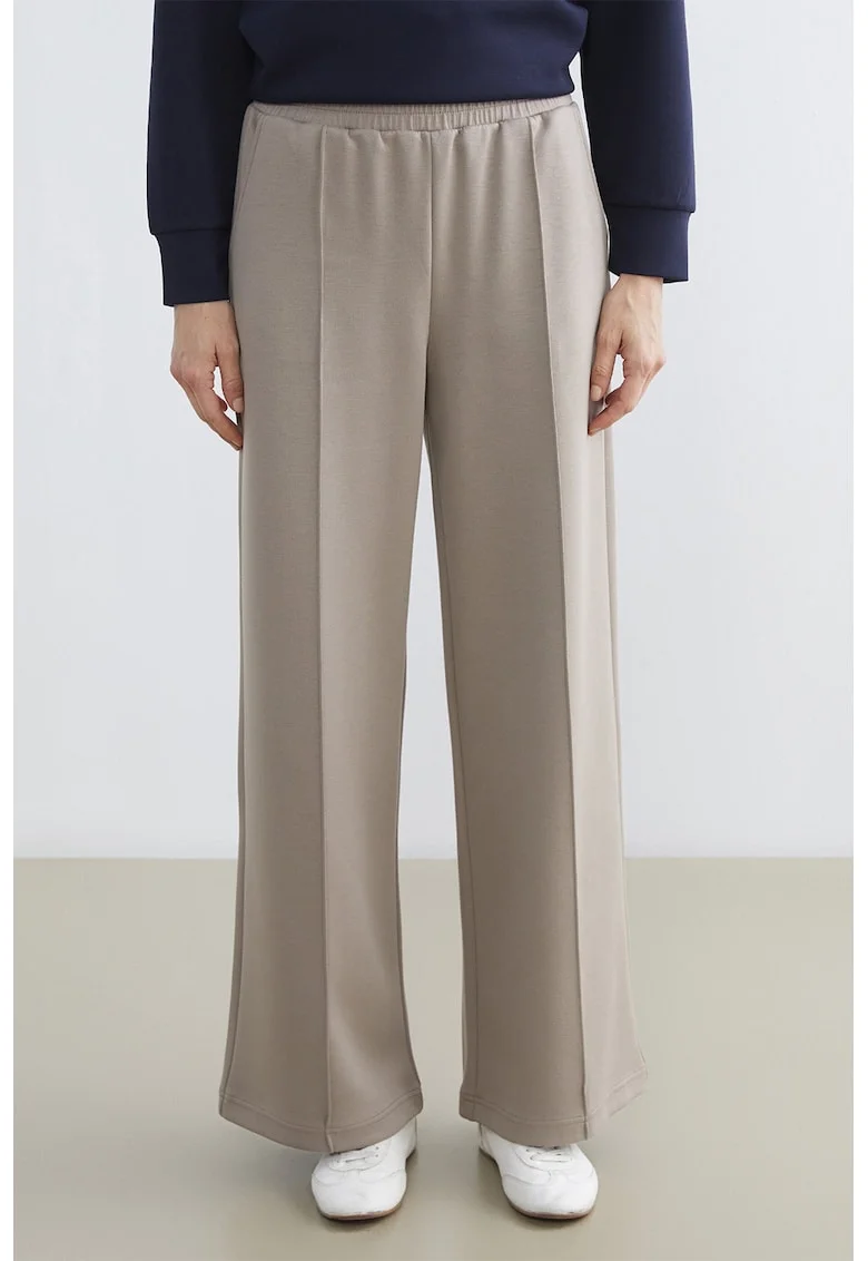 Pantaloni de trening cu croiala evazata si model uni, Maro deschis
