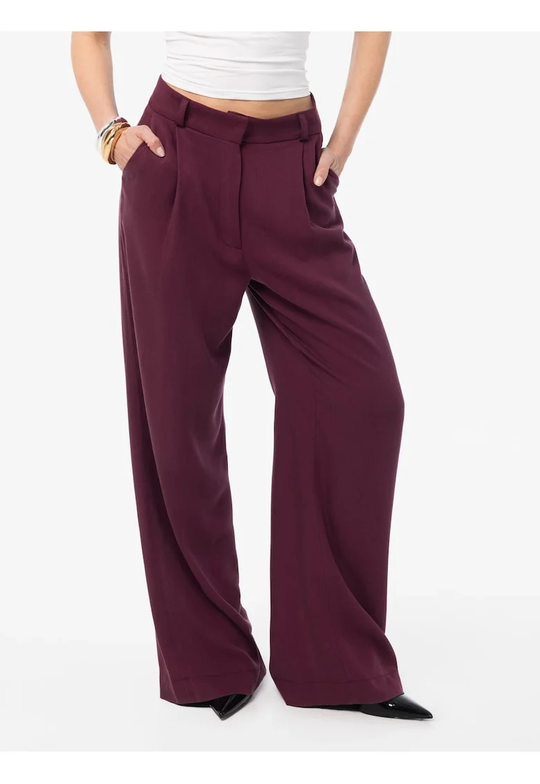 Pantaloni cu croiala ampla Naia, Visiniu