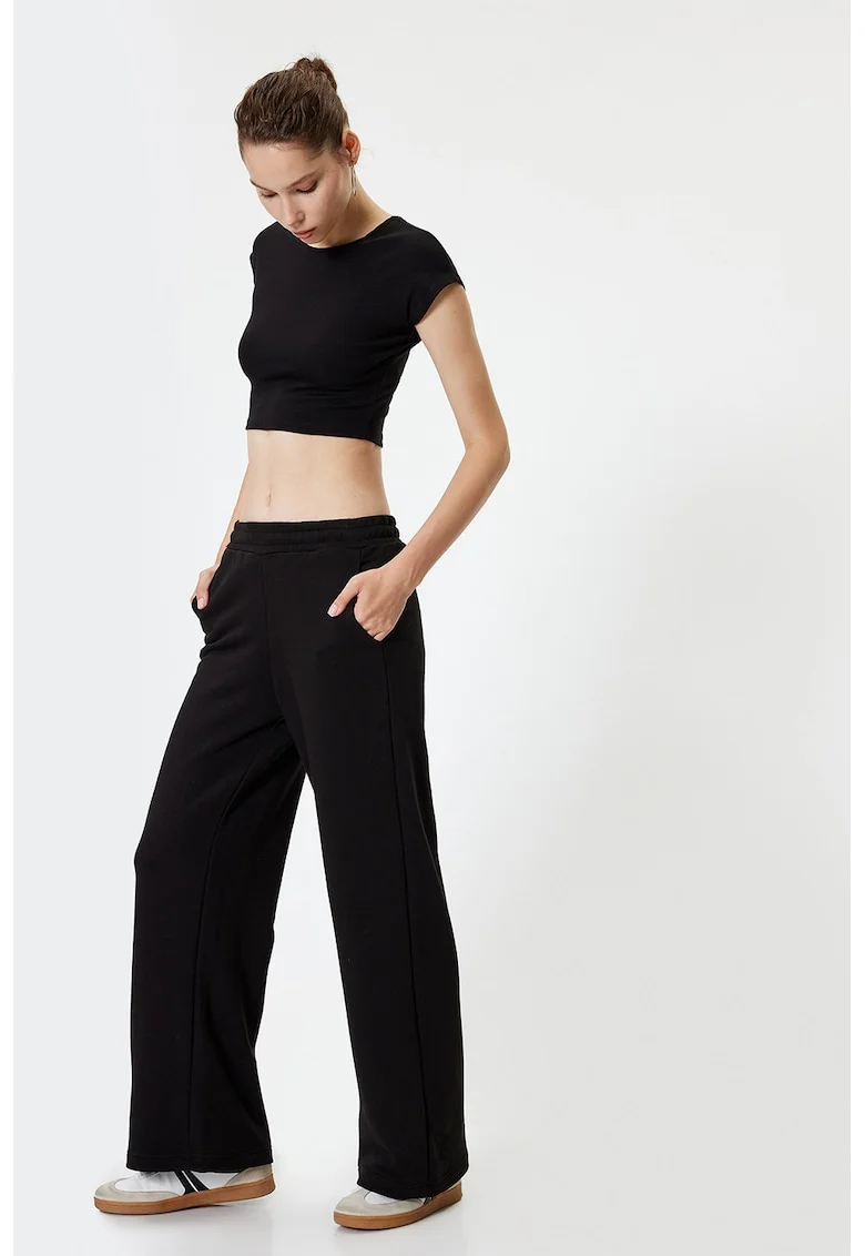 Pantaloni de trening evazati cu buzunare laterale, Negru