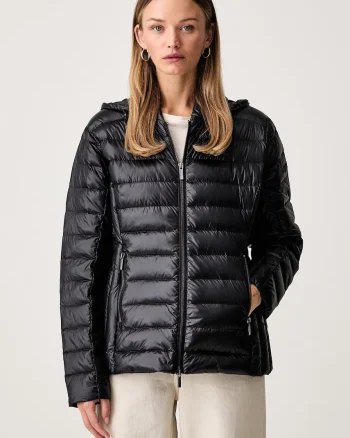 Armani Exchange geacă cu puf pentru femei