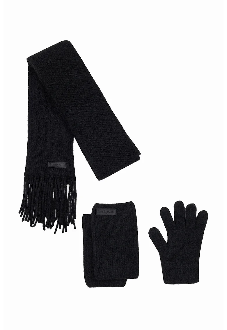 Set de manusi si fular din tricot