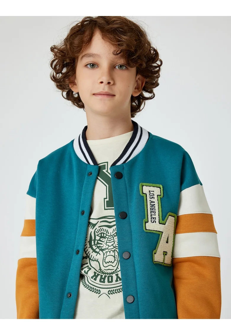 Jacheta college bomber, Verde