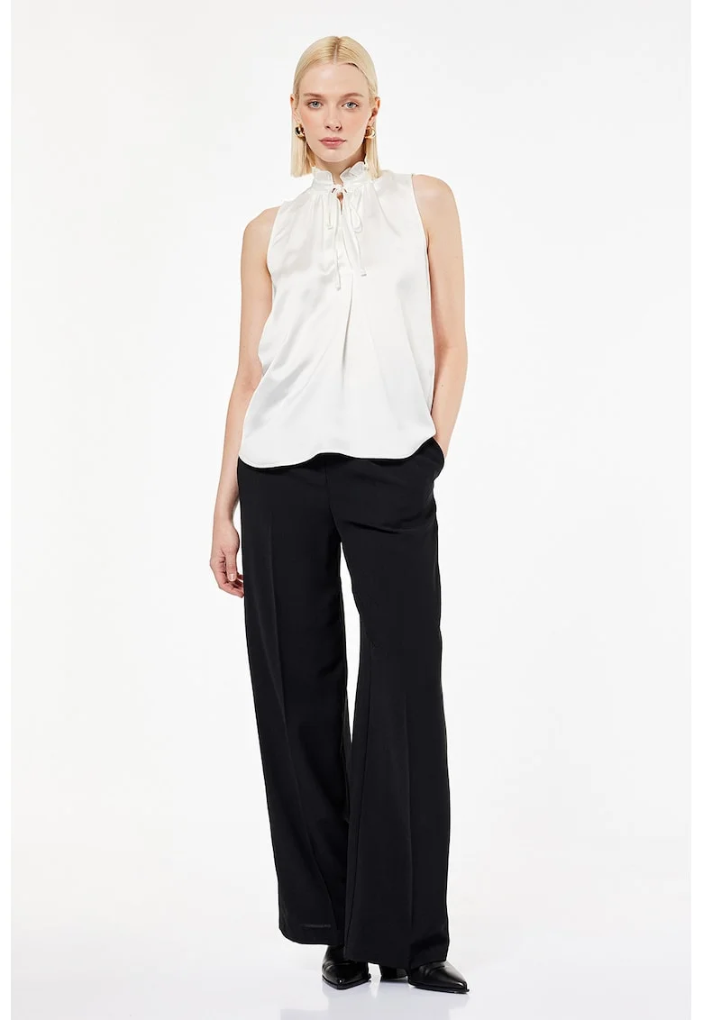 Top de satin cu guler cu volane, Alb