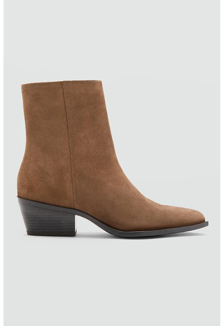 Botine de piele intoarsa, Maro Siena