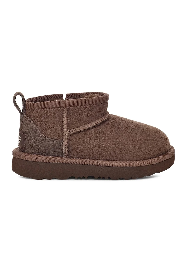 Ghete rezistente la apa din piele intoarsa Classic Ultra Mini