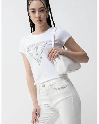Tricou cu decolteu la baza gatului si logo cu strasuri, Alb