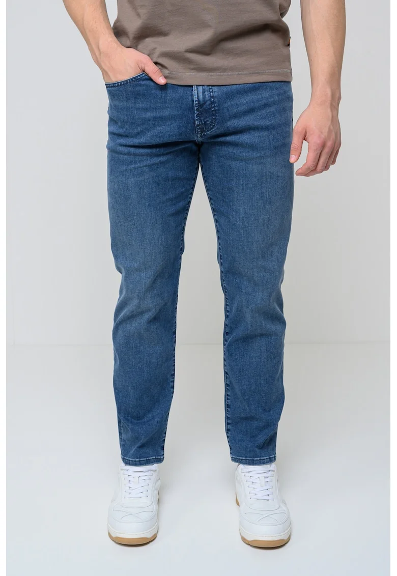Blugi regular fit cu talie medie