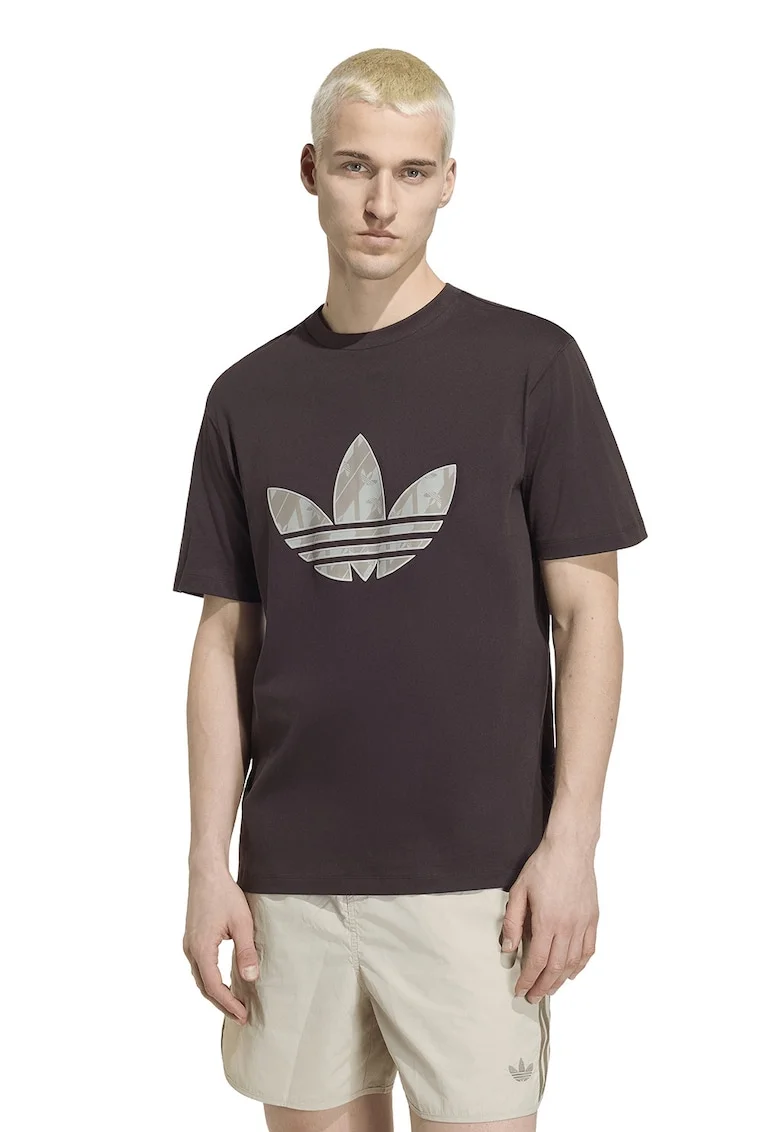 Tricou regular-fit cu model monograma, Maro pamantiu
