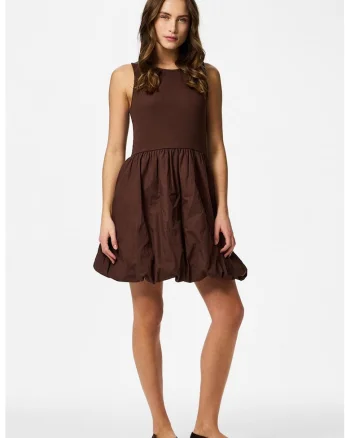 Rochie mini evazata, fara maneci, Maro inchis