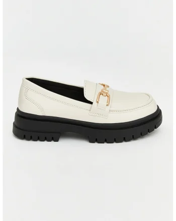 Pantofi loafer din piele ecologica cu aplicatie metalica, Bej deschis