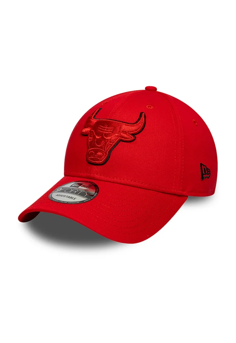 Sapca cu aplicatie 9 Forty With Chicago Bulls, Rosu