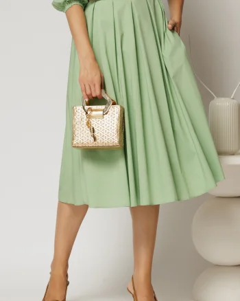 Fusta DY Fashion verde fistic din poplin cu pliuri si curea in talie