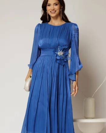 Rochie midi albastra de ocazie din voal peliculizat cu perle pe talie