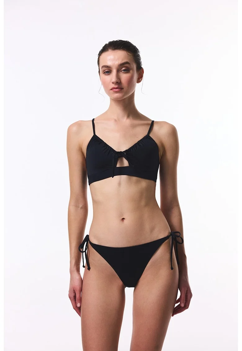 Sutien de baie cu decupaj, Negru