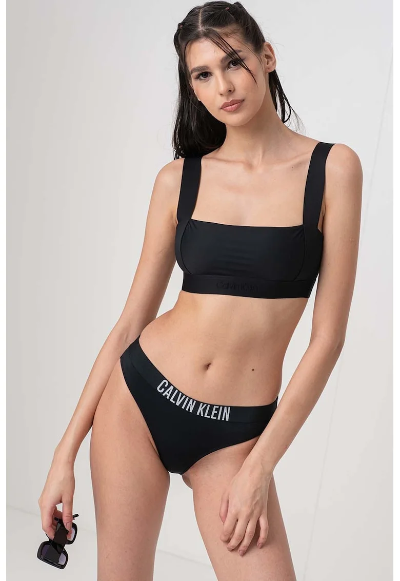 Sutien cu decolteu patrat, Negru