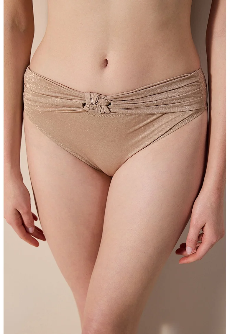 Slip cu aspect stralucitor, Maro nisip