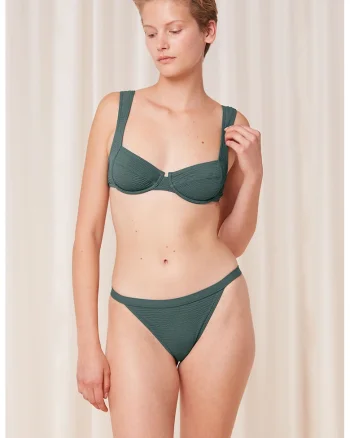 Slip brazilian, Verde englez
