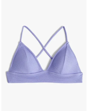 Sutien de baie cu cupe triunghiulare si aspect texturat, Albastru deschis