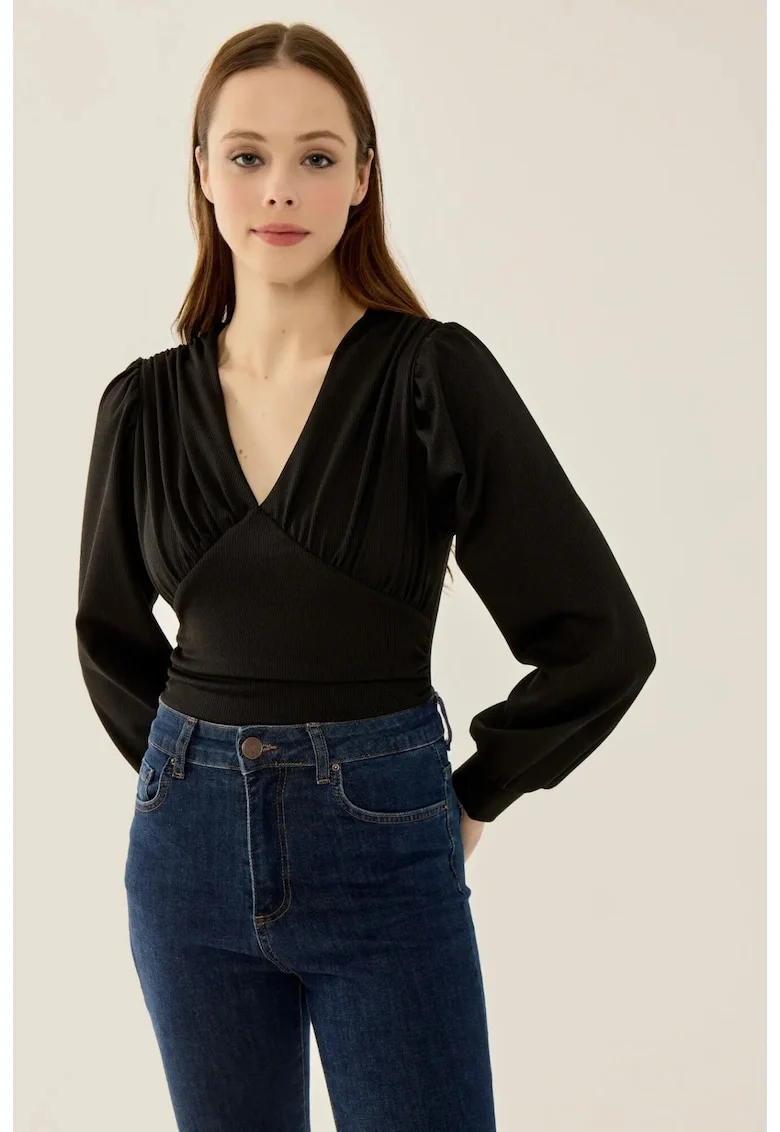 Body Slim Fit,  decolteu in V, maneci bufante, negru, poliester