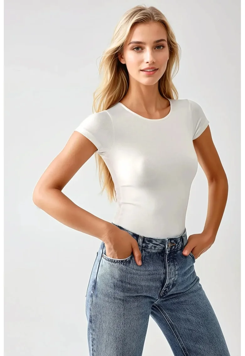 Body tricotat,  guler rotund, croiala slim fit, alb, tricot
