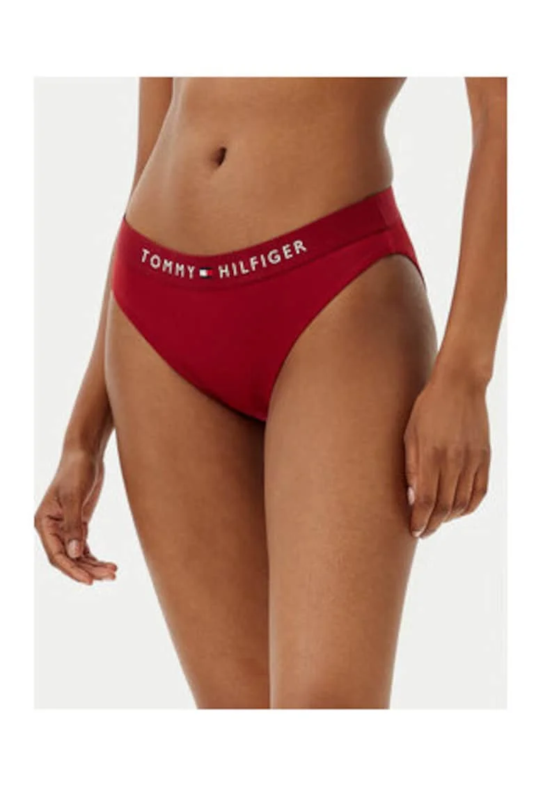 Slip de bikini  rosu, Rosu