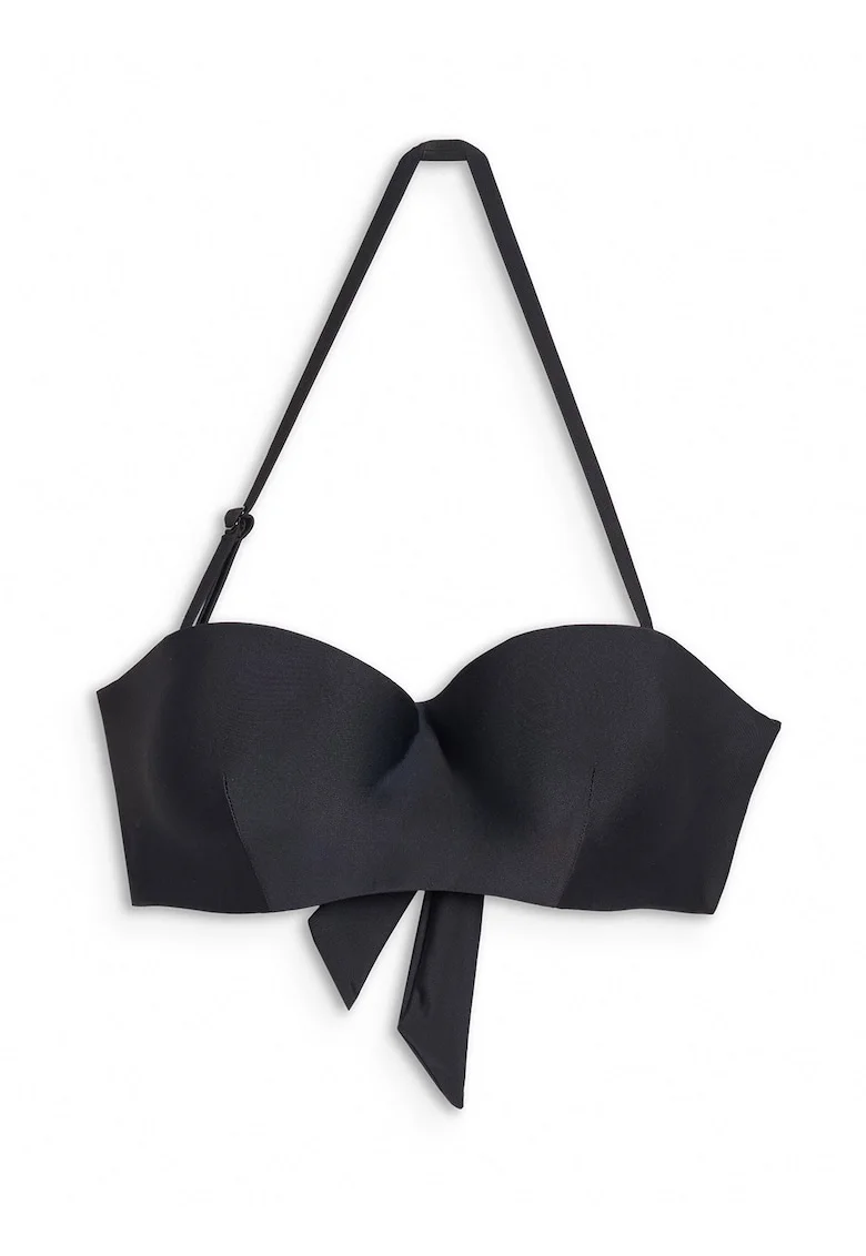 Sutien de  negru, Negru