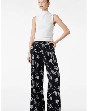 Pantaloni cu croiala ampla si model floral, Alb/Negru