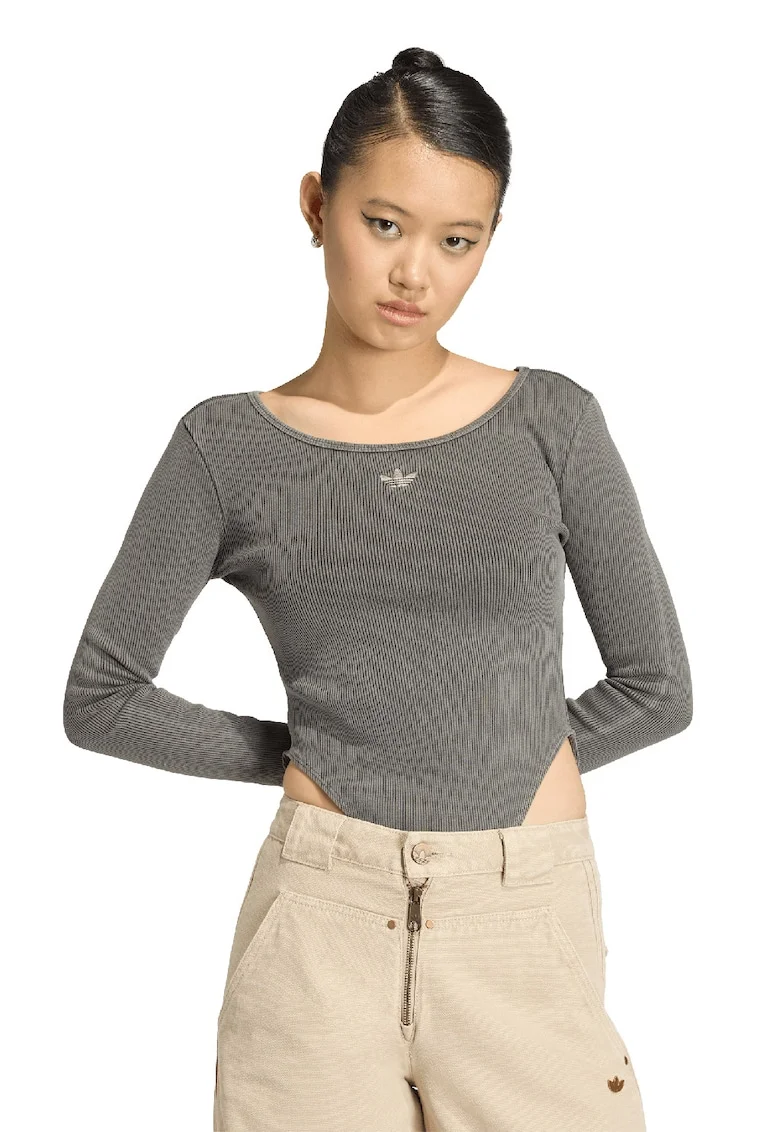 Body slim fit cu stritatii si decolteu barcuta, Grej