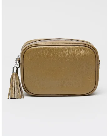 Geanta crossbody din piele cu accesoriu canaf, Maro inchis