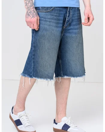 Bermude relaxed fit de denim cu margini nefinisate, Albastru melange