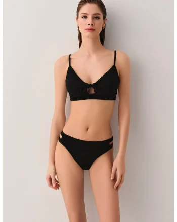 Slip cu dungi, Negru