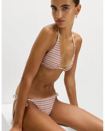 Sutien de baie cupe triunghiulare si model brodat, Roz zmeuriu/Alb murdar