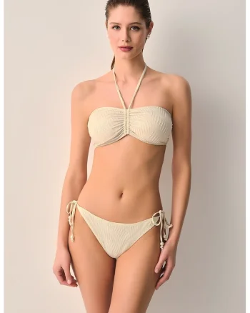 Slip texturat cu snururi laterale, Crem