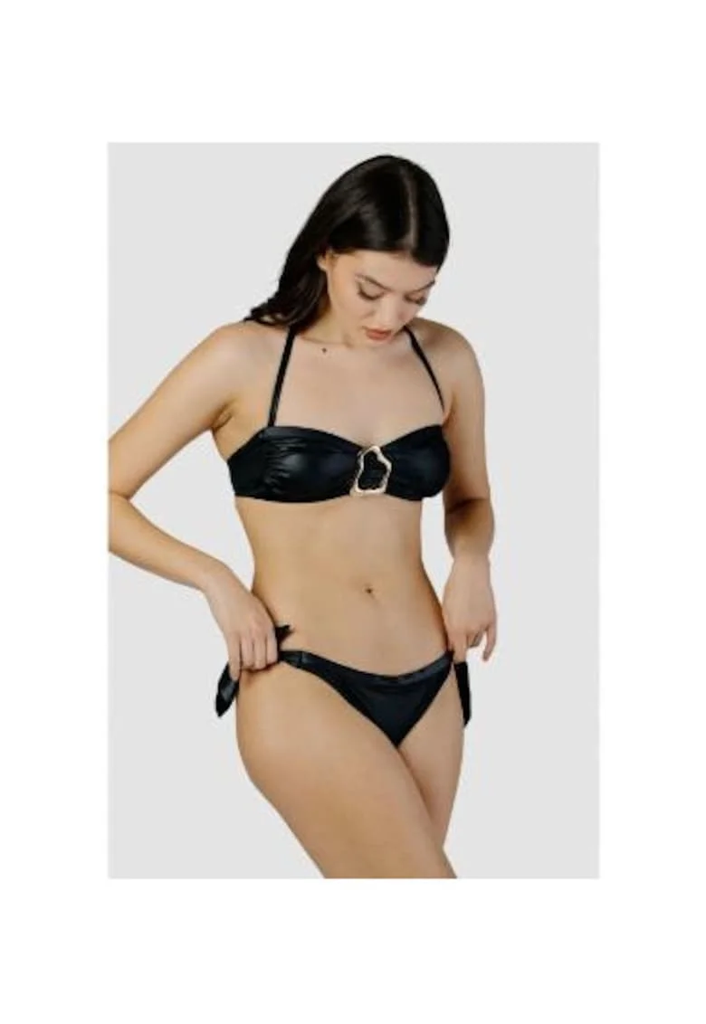 costum in doua piese cu sutien bandou si slip legat pe lateral