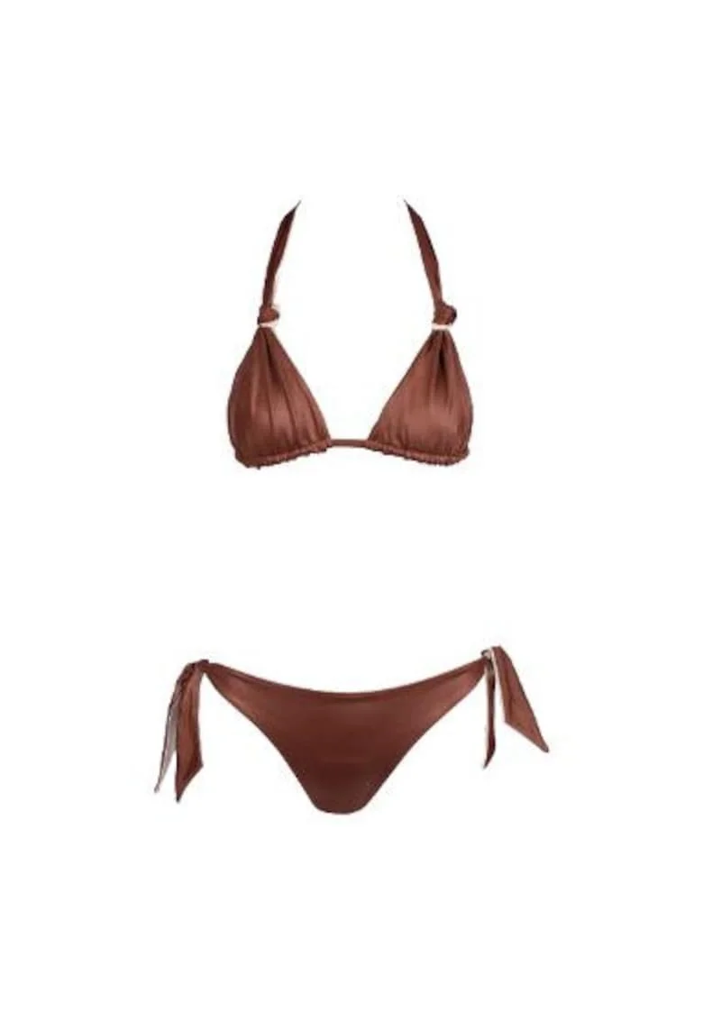 costum in doua piese reversibil cu sutien triunghilar si slip legat pe lateral, Maro