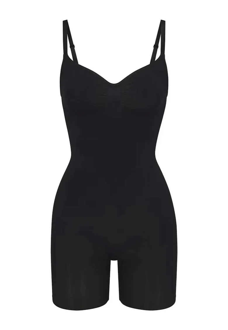 Lenjerie modelatoare  body tricotat, guler inima, negru, fabricat din tesatura de inalta calitate,