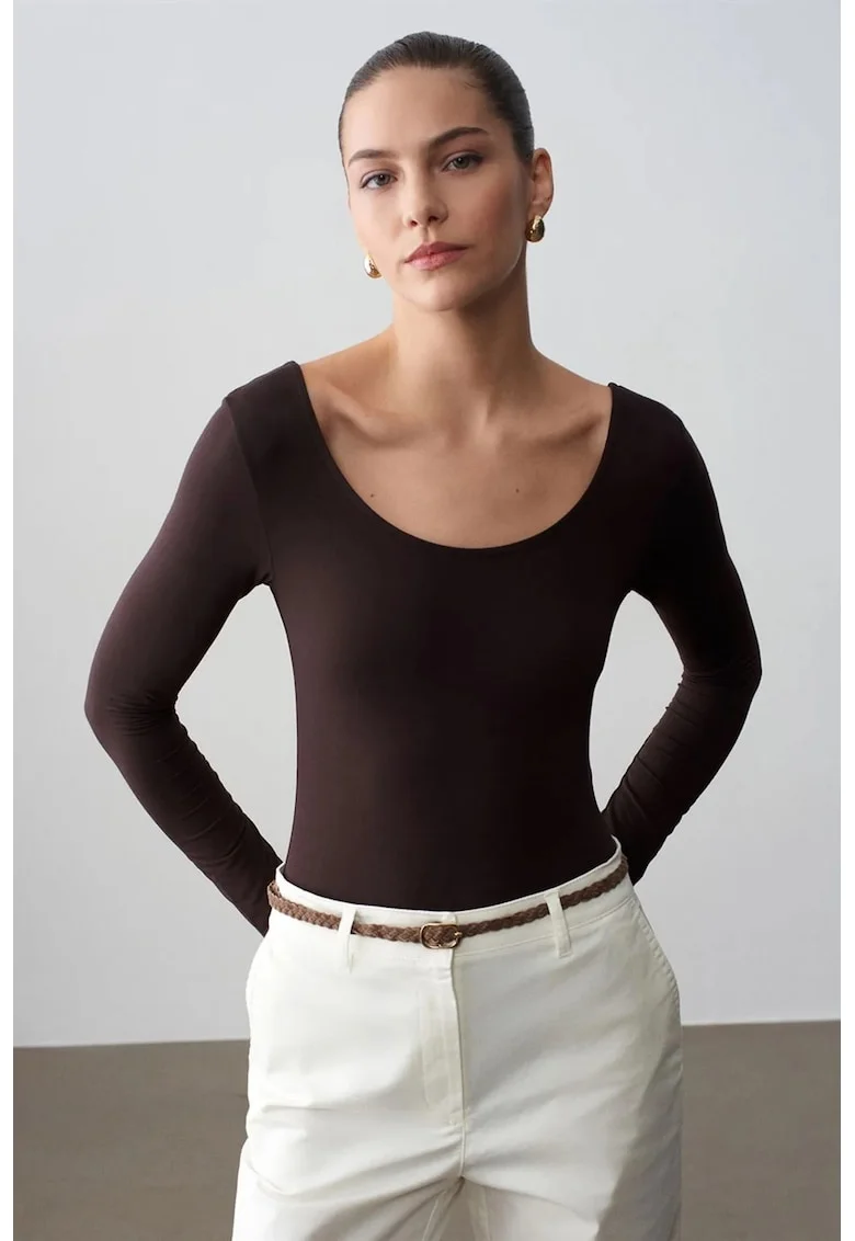 Body  slim fit, maneca lunga, maro cafea, jerseu modal