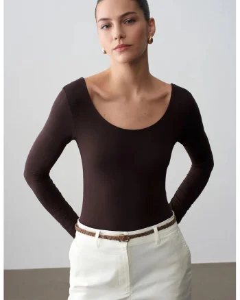 Body  slim fit, maneca lunga, maro cafea, jerseu modal