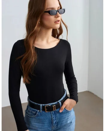 Body  slim fit, negru, maneca lunga, elastic, 47% modal, 46% bumbac, 7% elastan