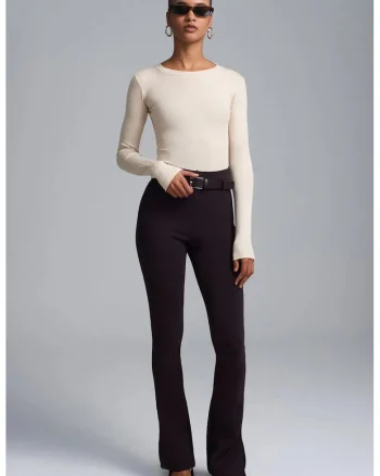 Body  slim fit, guler rotund, elastic, bej natural, jerseu
