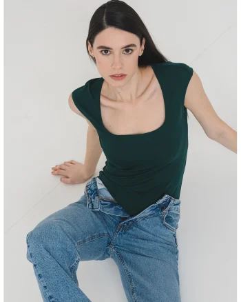 Body cu decolteu patrat, Verde padure