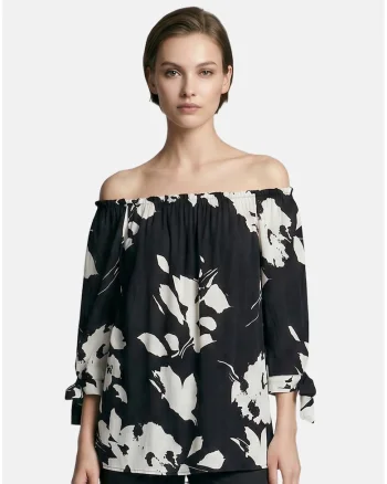 Bluza cu decolteu pe umeri si maneci trei sferturi, Negru