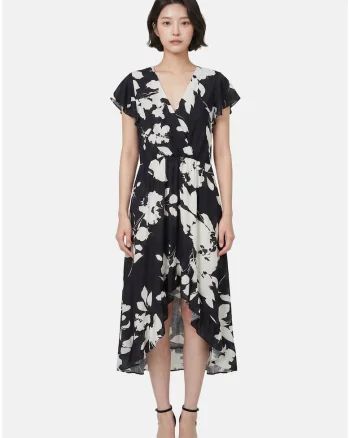 Rochie cu volane si model floral, Negru
