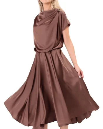 Rochie midi,  decolteu barcuta, negru, Maro